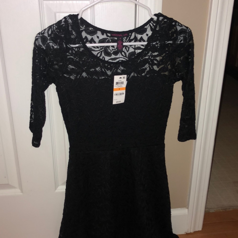 Lace Quarter Sleeve Dress TAGS STILL ON! Small